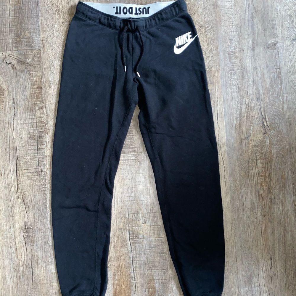 Nike Women’s Joggers